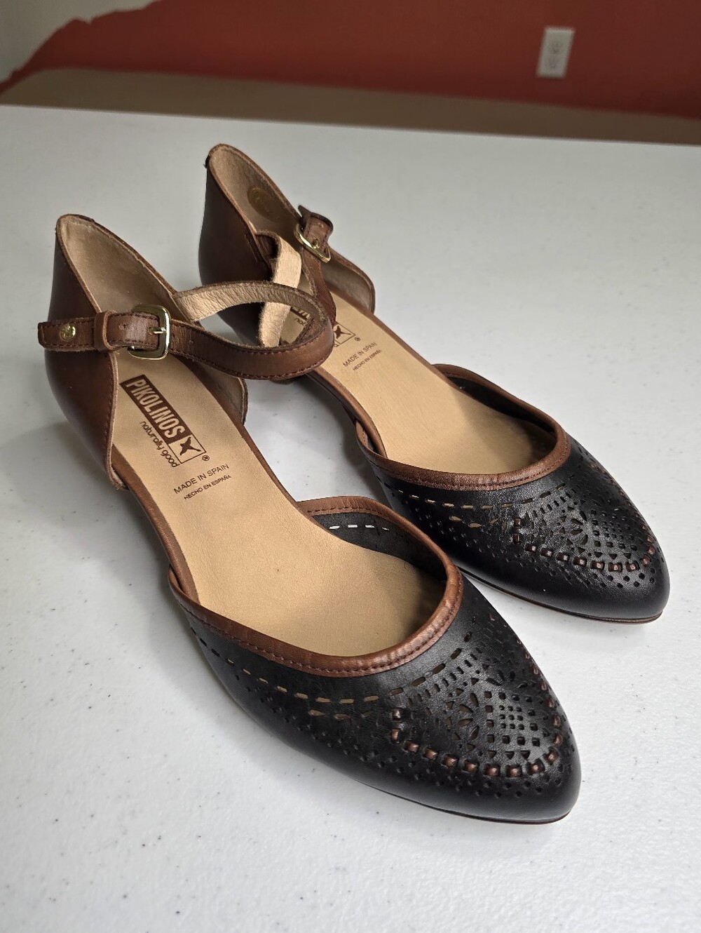 Pikolinos Elba Black Leather Heeled Sandal Womens 39 US 8.5-9 Office Preppy NWOT